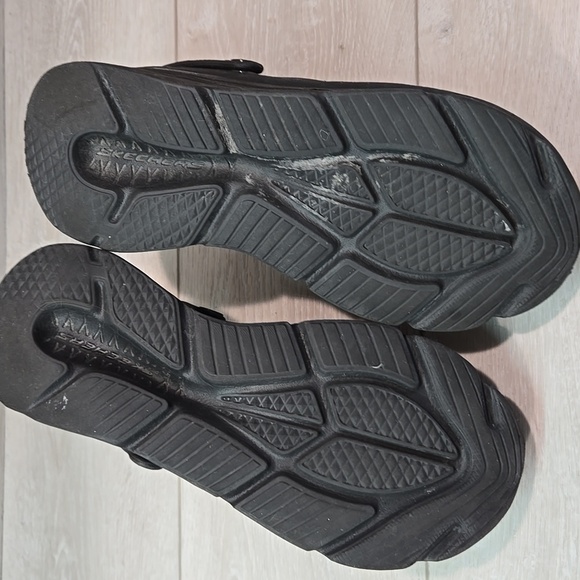 Skechers Womens Max CushionPlatform Clog Mule Insulated fur lined shoes sz 8 - Picture 11 of 12